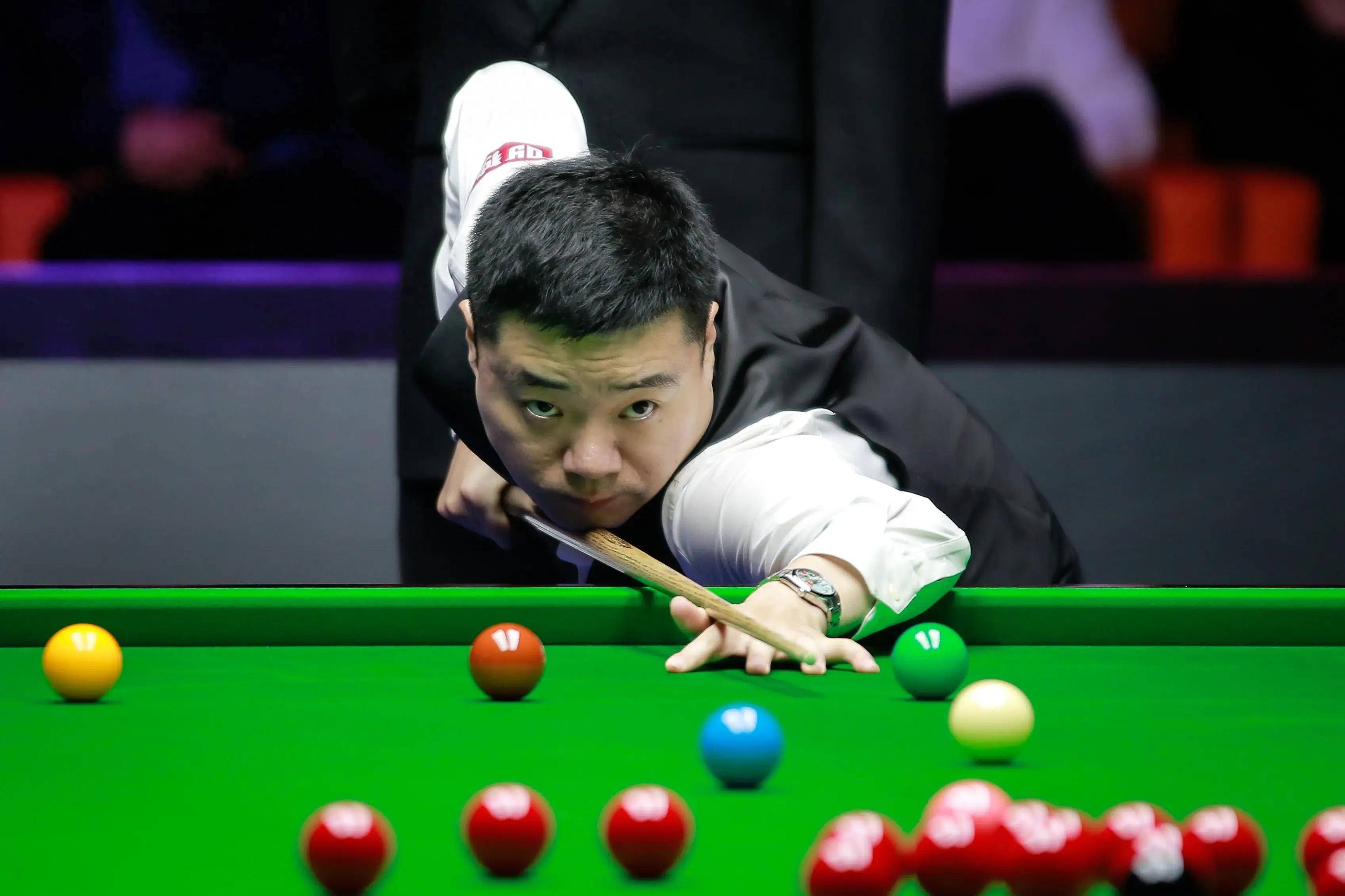 且在压力下 且在压力下