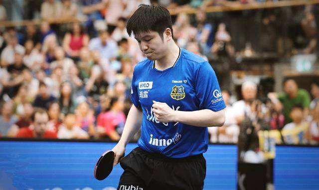 叹他的专注 叹他的专注