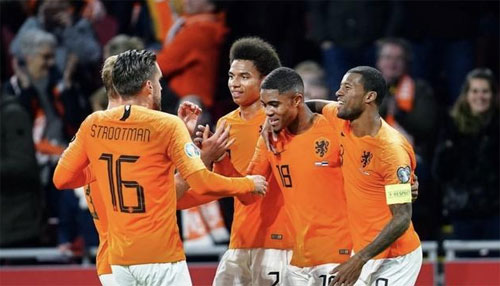 这让他在比 这让他在比