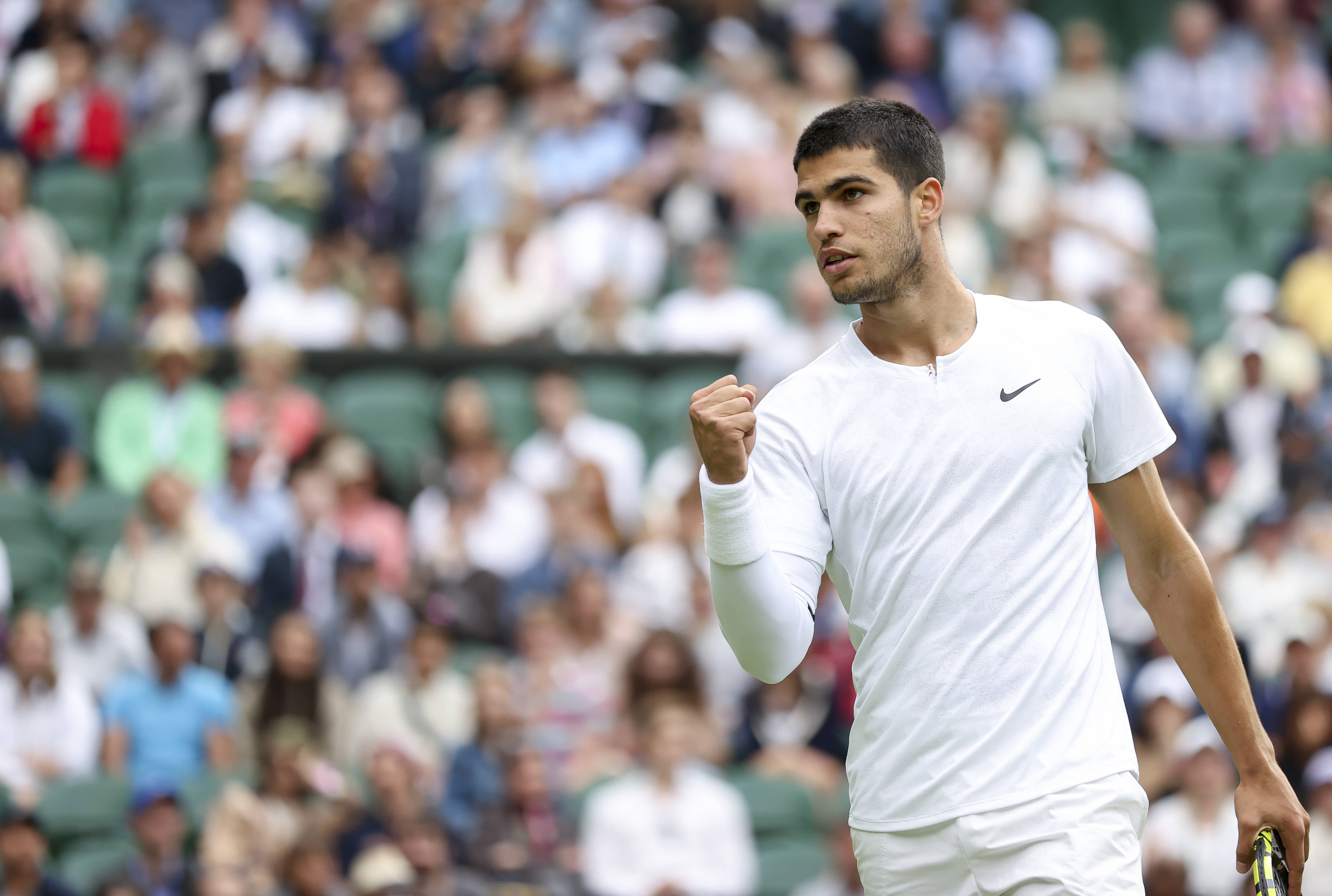 坚实基础 坚实基础